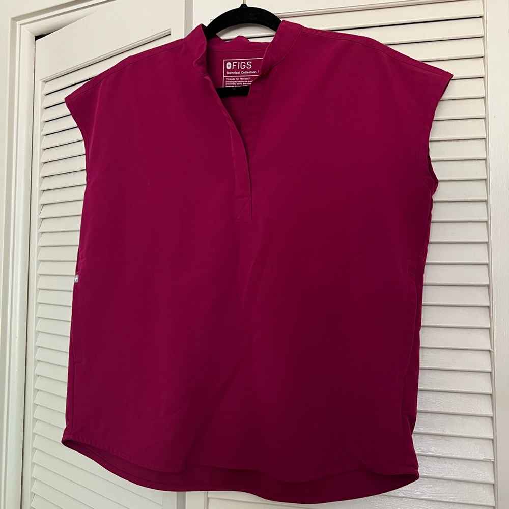 Figs Dark Magenta Scrub Set